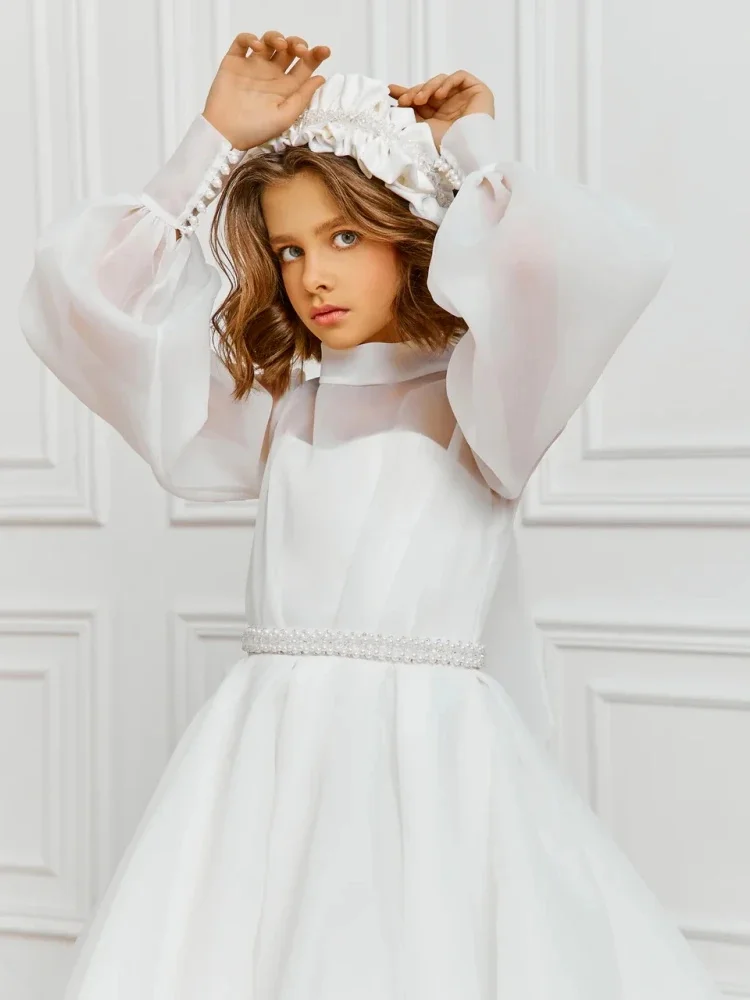 White Tulle Puffy Flower Girl Dress For Wedding Pearls Beading Full Sleeve With Bow Child First Eucharistic Birthday Party Dress