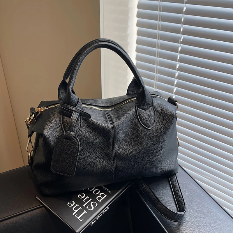 

Luxury Women's Shoulder Bag Soft Leather PU Retro Solid Color Crossbody Bag Large Capacity Fashion Travel Commuter Bag