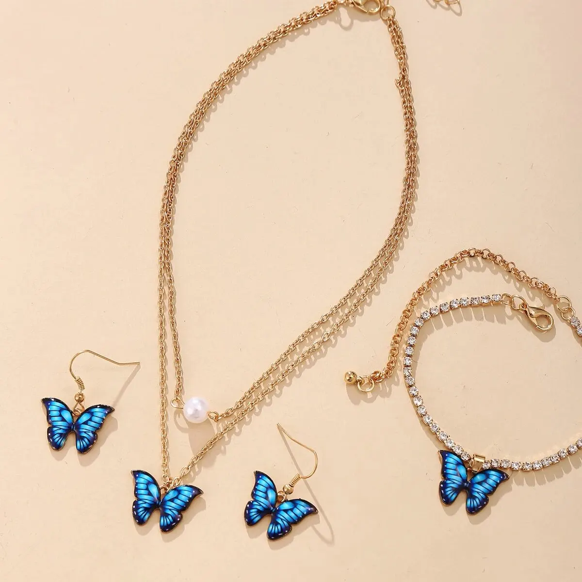 3pcs Butterfly Pendant Necklace, Earrings and Bracelet Combination Set, Suitable for Women to Wear at Parties