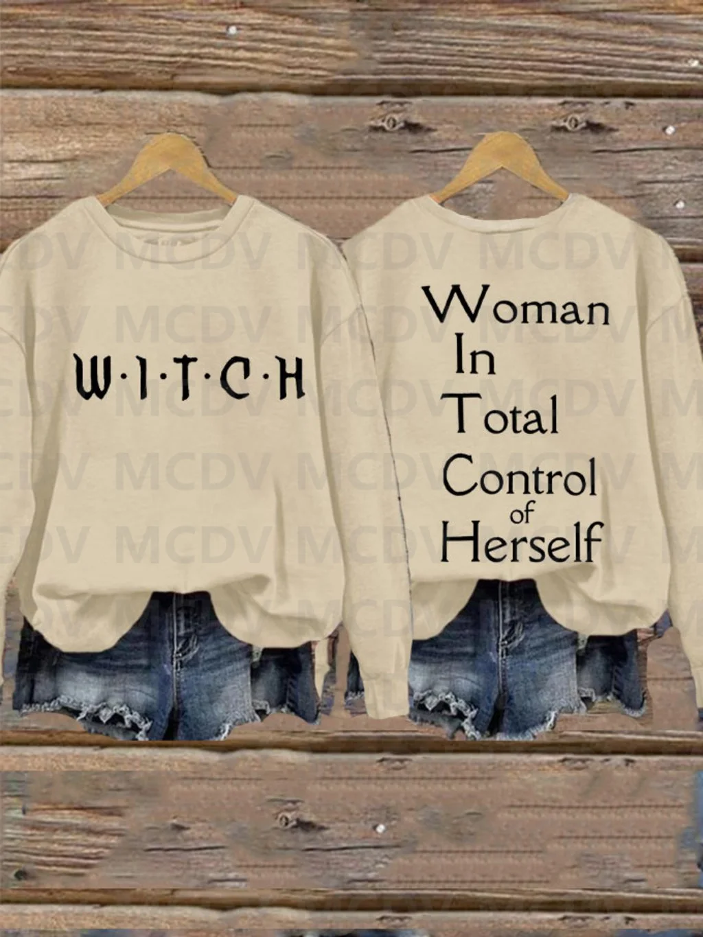 Women's Witch Woman In Total Control Herself Powherful Printed Sweatshirt