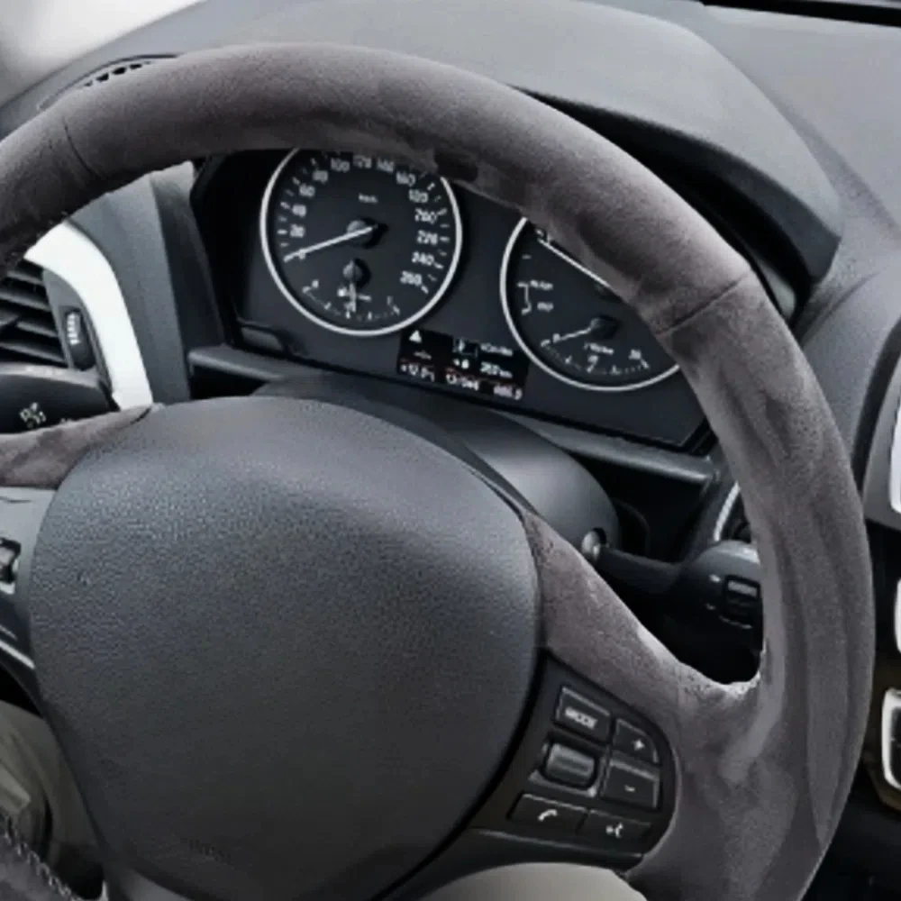 ที่กําหนดเองลื่นพวงมาลัยรถ Braid ฝาครอบมือเย็บหนังนิ่มหนังสําหรับ BMW F30 F31 F34 F20 F21 F22 F23 รถอุปกรณ์เสริม