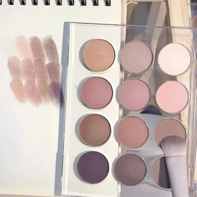 Paleta Super Nude e Sombra Matte, 12 Cores, Brilhante, Longa