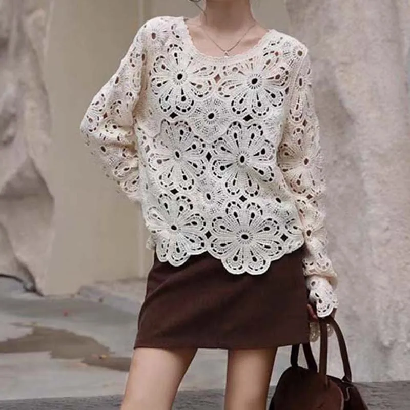 Boring Honey Hollow Crocheted Women's Blouse Flower Splicing Pullover T-Shirt Western Style Loose Casual Slim Fashion Top Women