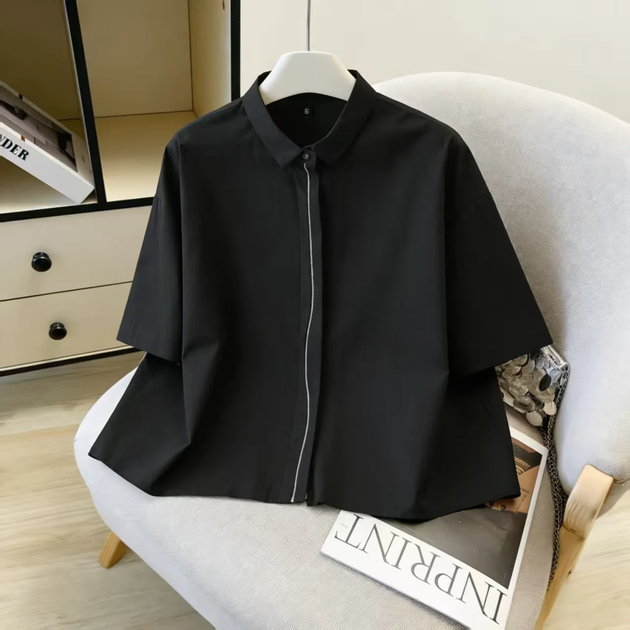 

Korean Japanese High-End Craft Short-Sleeve Embroidered Artistic Fashion Top Women's Summer 2026 New Style Loose Fit Shirt