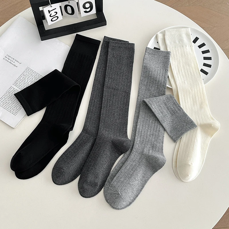 Neue Frauen Strümpfe Herbst Neue Plain Knie Socken Für Frauen Lange Hohe Qualität Einfarbig Mode Adrette Knie Hohe Socken