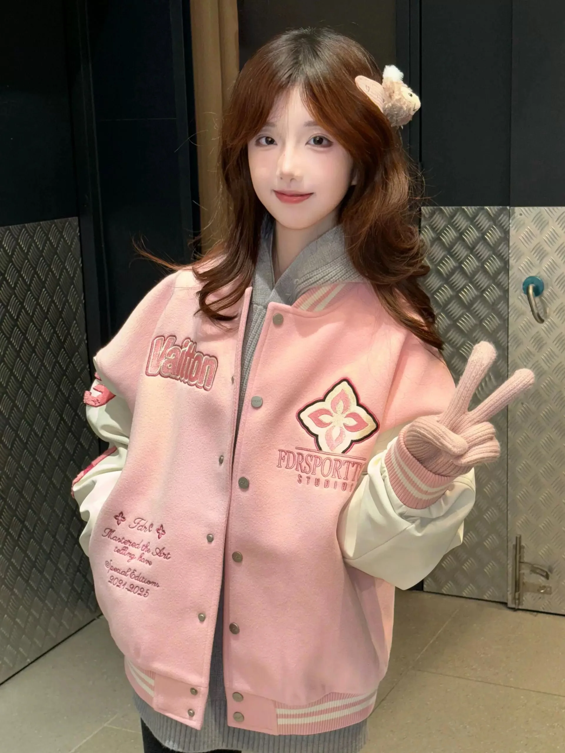 2026 New High Street Letter Embroidered Flocking Open Cardigan Women's Spring Autumn Winter American Style Jacket Baseball Un...