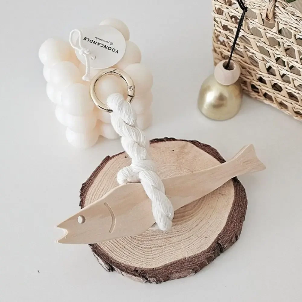 Wall Wooden Door Pendant Ultra-thin Tree Fish Ornament Lightweight Saves Space Wall-mounting Fish Hangable Pollack Charm Crafts