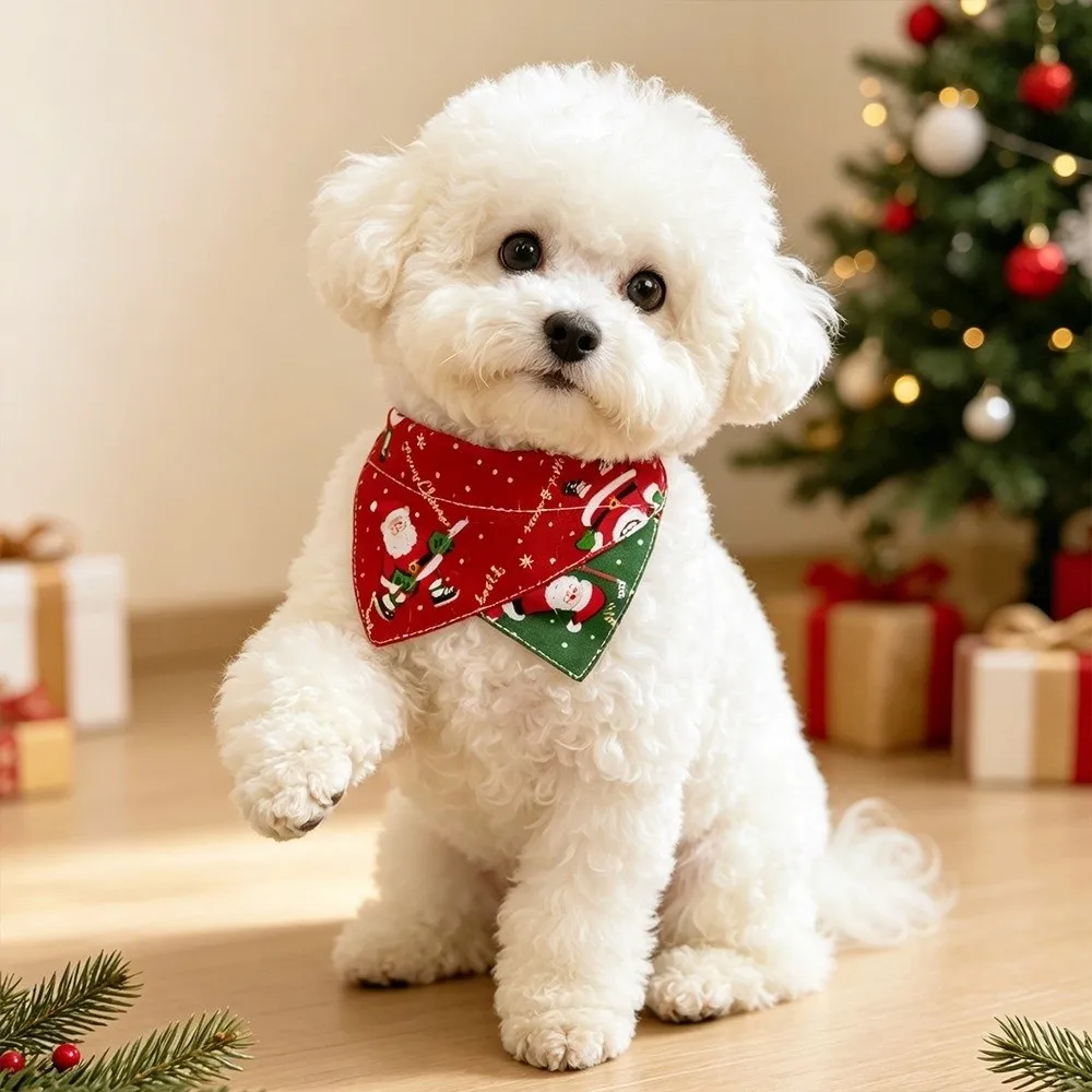 Red Green Christmas Pet Bandana Cartoon Pattern Soft Fabric Cat Saliva Towel Washable Creative Design Xmas Puppy Bib Dog Owners