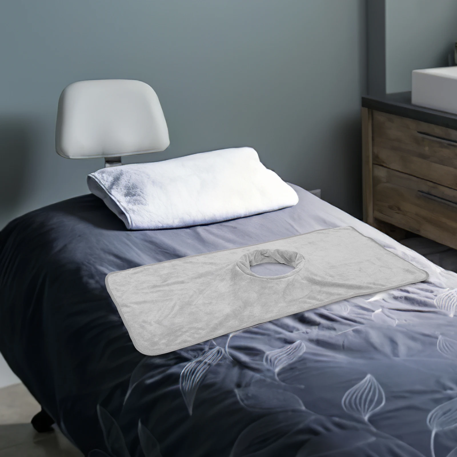 

Bed With Face Hole Thickened Reusable Salon Grade Face Rest For Beauty Easy Clean Towel Fabric For Home Use Massage Table