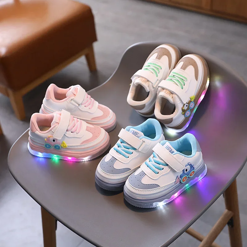 Funny LED Shoes for Children 0-3 Yrs Childhood Baby Boy Flat Shoes Luminous Sole Children Sneaker New Toddler Girls Shoes H06204