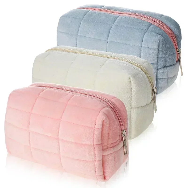 Cute Square Grid Soft Fur Makeup Bag Women Portable Travel Cosmetic Bags Cute Mini Zipper Toiletry Bag Washing Pouch Pen Pouch