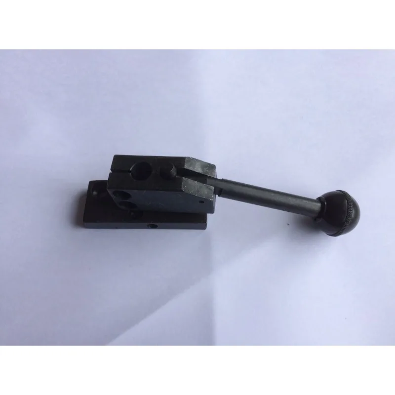 Taiwan rocker arm vertical milling machine milling head accessories, machine head accessories, vertical steel head gear shift