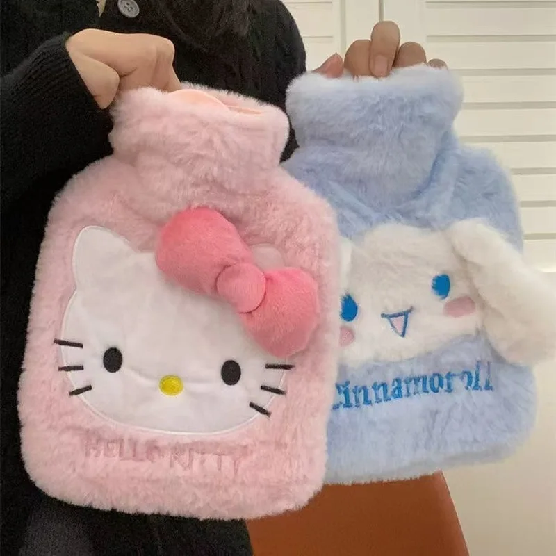 Sanrio 800 мл плюшевая грелка для воды Hello Kitty Cinnamoroll, сумка для впрыска воды, сумка для теплой воды для девочек, зимняя грелка для рук, грелка для живота