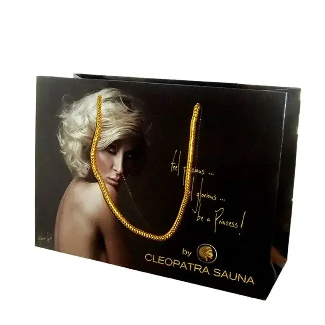 

Custom Matt Laminated Large White Paper Bag Luxury Shopping Bag Small Jewelry Gift Bags With Logo