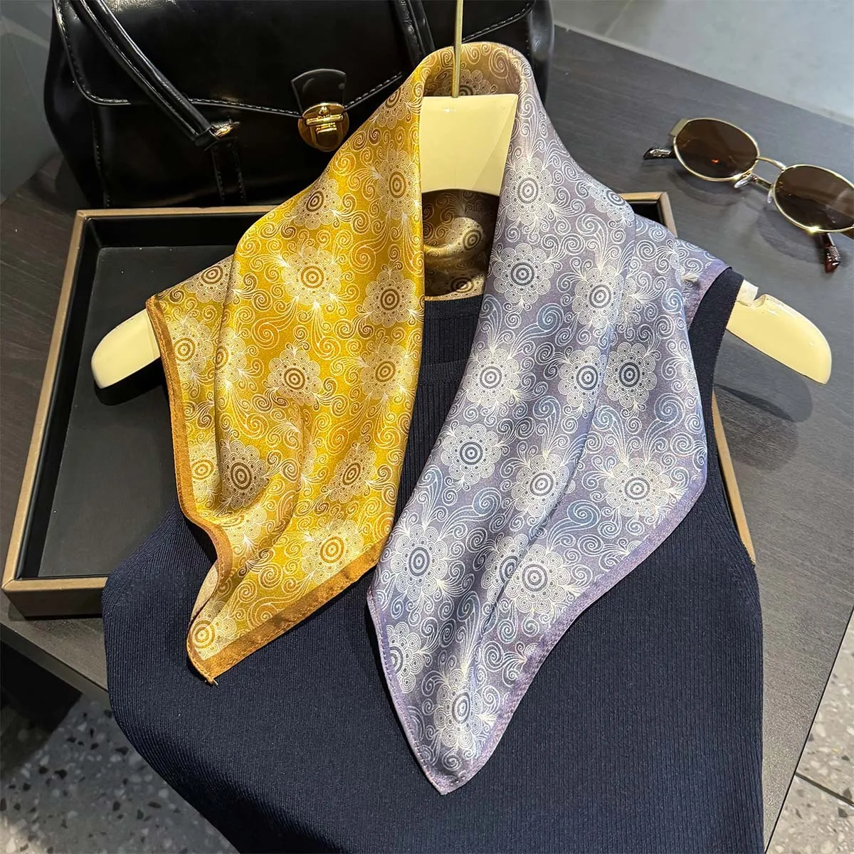 

100% Silk Scarf Women Neck Hair Foulard Square Headband Scarves Bandana Fashion Small Hijab Print Poncho Scarves Pashmina 53cm