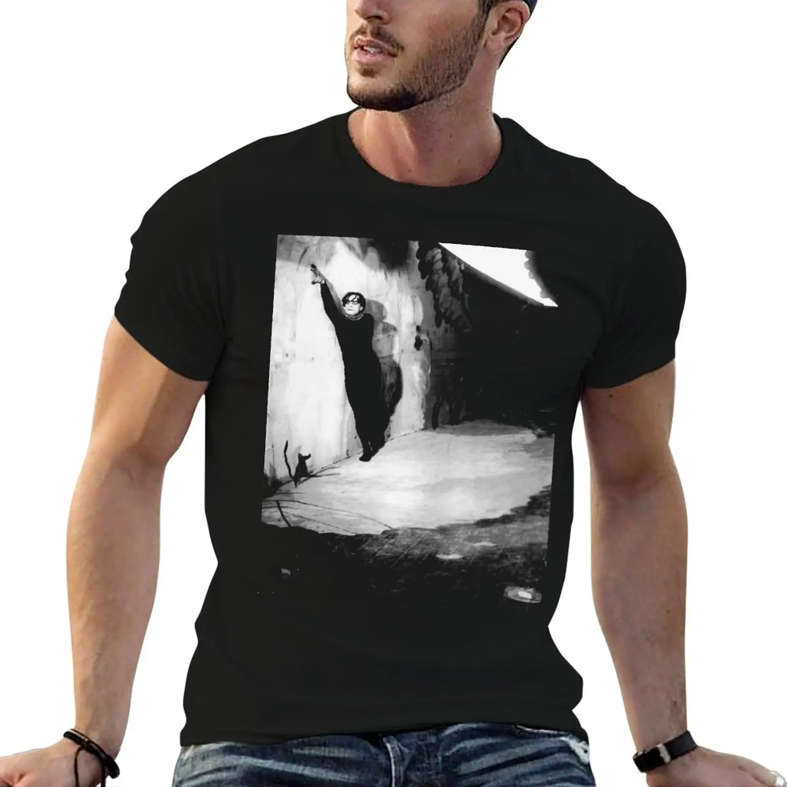 

Das Kabinet Des Dr Caligari T-Shirt essential t shirt man graphic t shirt T-Shirt