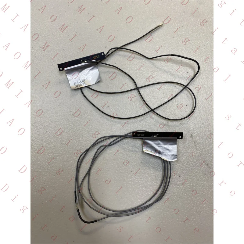 

Кабель антенны Wi-Fi (WLAN) для Lenovo IdeaPad 1 15AMN7, OEM-деталь DC33002LB10