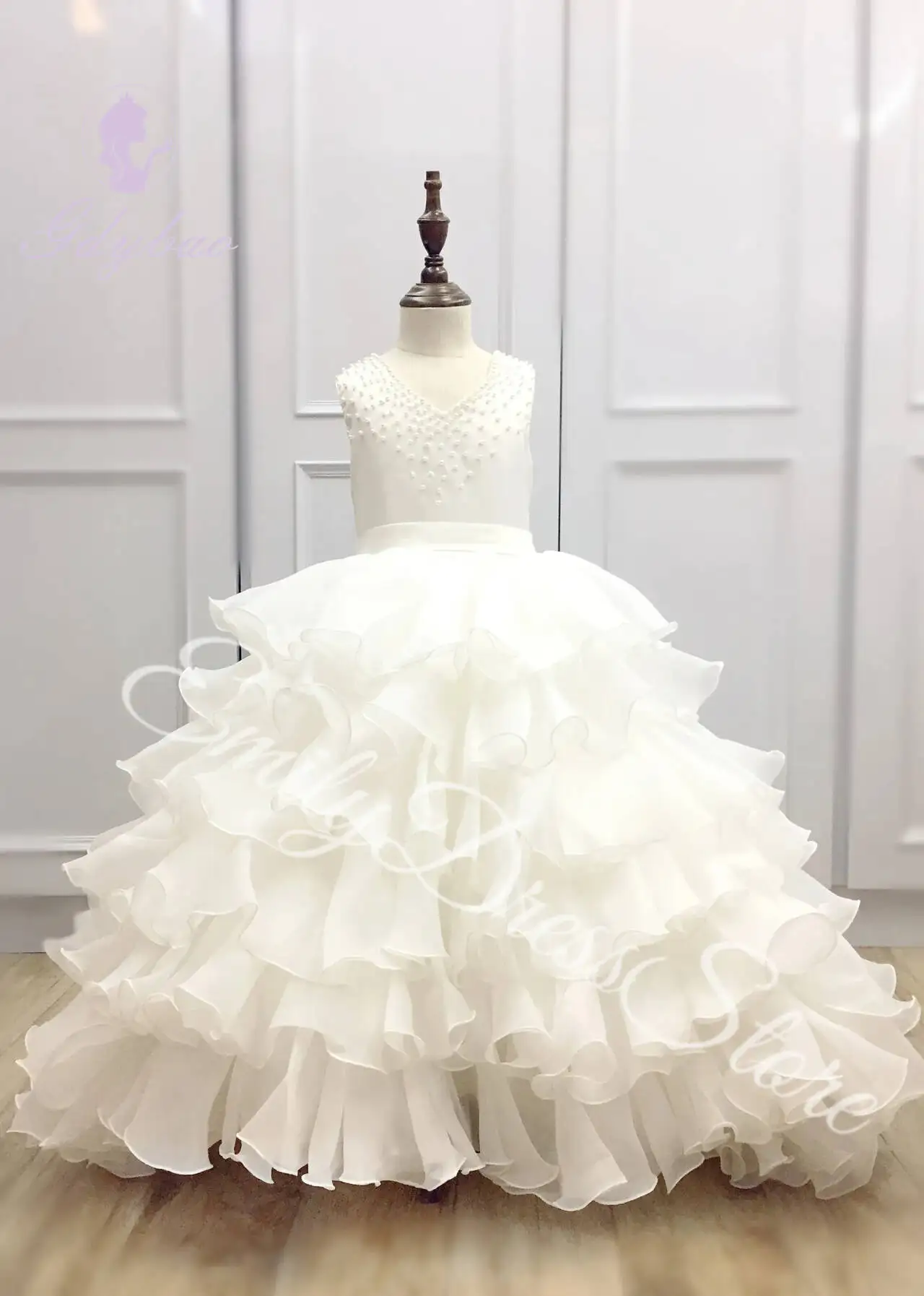 Customized Flower Girl Dress For Wedding Bow Tiered Pearls Sleeveless Floor Length Kids Birthday Party First Communion Gown