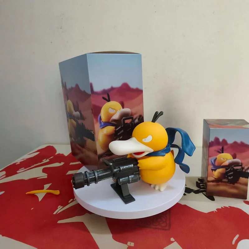 Serie Pokemon Psyduck Gatling Gun Figura Cross Dressing Collezione di giocattoli Ornamenti creativi Regali di compleanno periferici anime