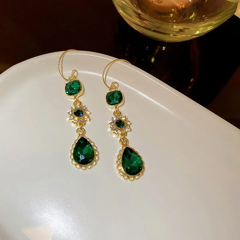 Korean Long Diamond Inlaid Emerald Ear Hook Earrings Water Drop Flowers Zircon Retro Earrings Elegant and Light Luxury Earrings