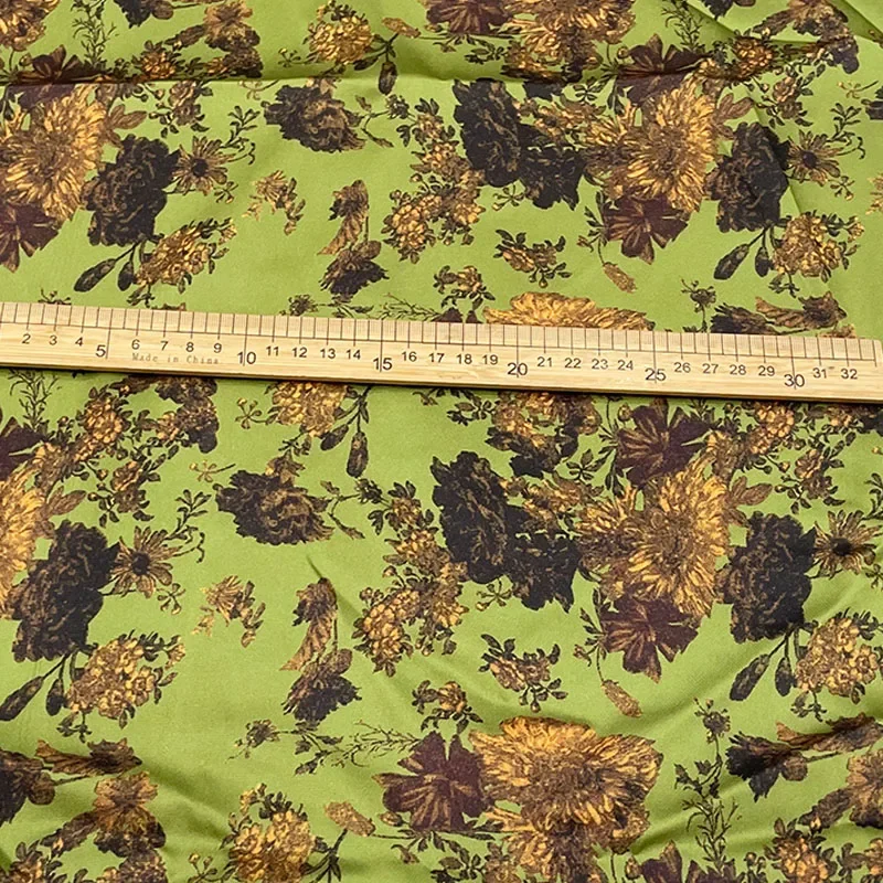 Brand 100% Polyester Green Twill Printed Fabric Fashion Women's Skirt Clothing Handmade Diy Fabrics Cloth for Dress per Meter