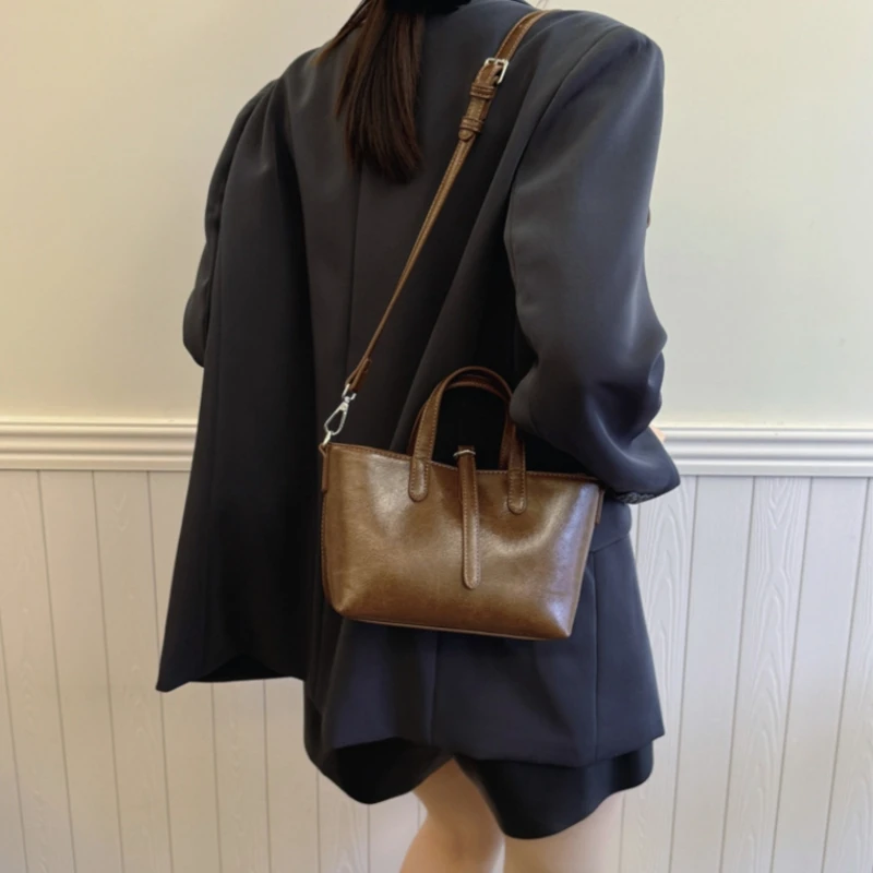 

Fashion texture popular handbags new trend senior shoulder bag foreign-style diagonal cross women's bags commuter bucket bag