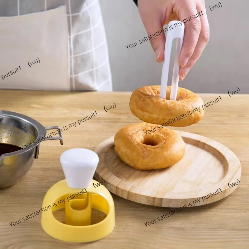 Donut Cake Mold DIY Creative Doughnuts Kitchen Tools Cooking Cutter Food Desserts Bread Pastry Chocolate Maker Baking Tool Deco