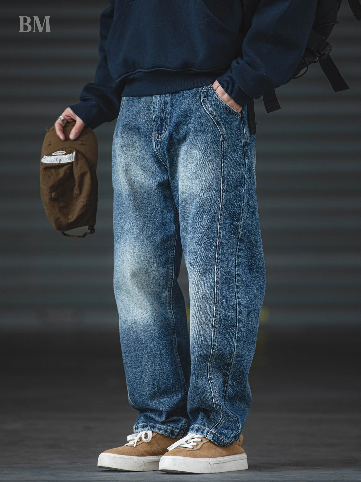 

Oversized Straight Leg Vintage Washed Denim Jeans Men Loose Fit Retro American Style Streetwear Tapered Heavyweight Casual Pants