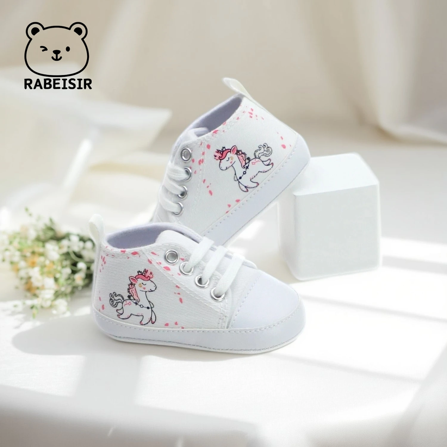 Baby girl shoes, baby walking shoes, white shoes, soft sole, breathable and non slip canvas shoes, 0-18 months old