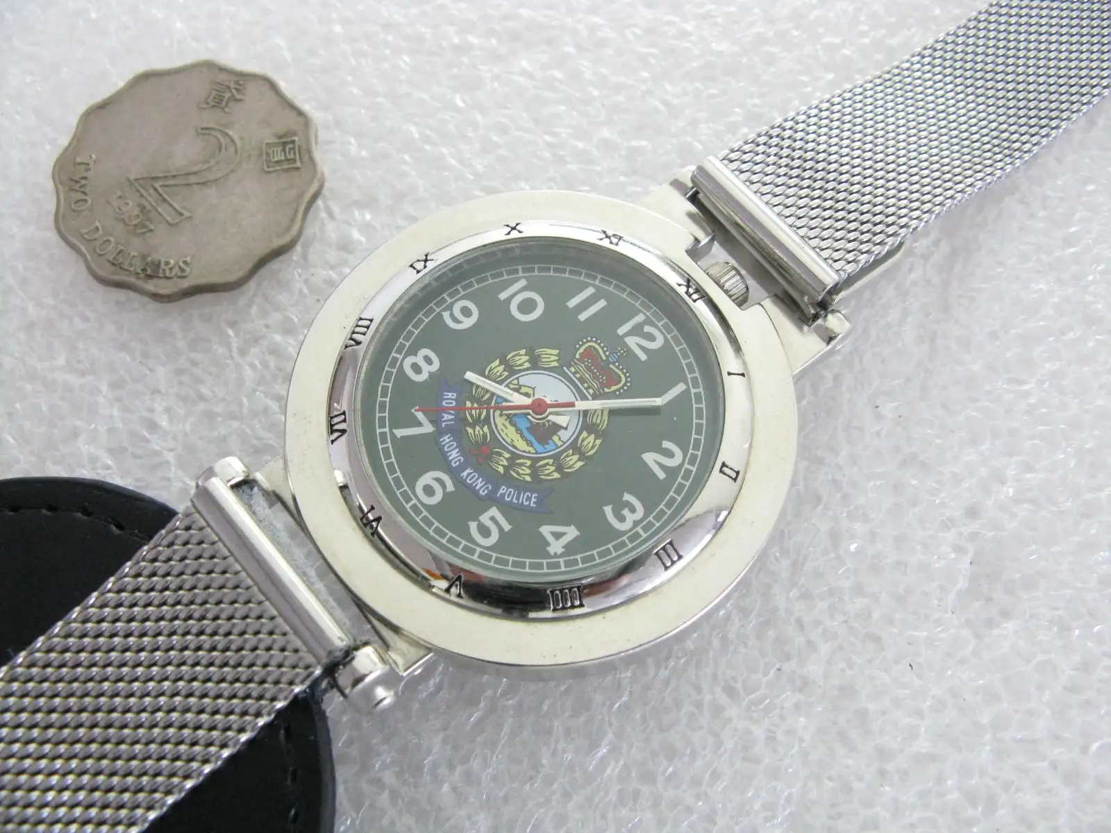 “Hong Kong Royal Police Station” waist belt quartz watch