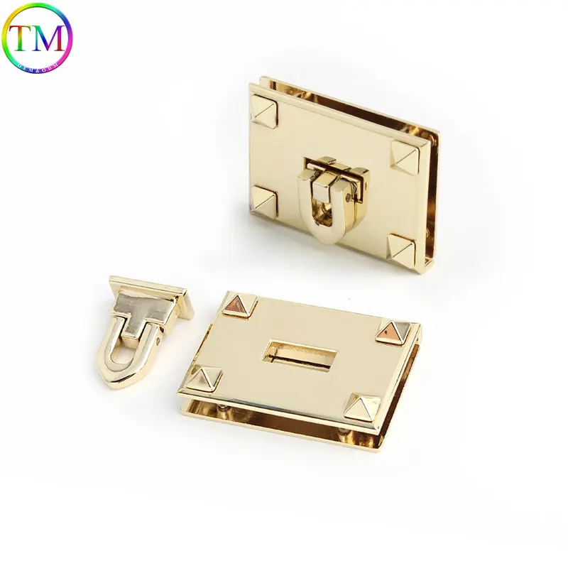 High Quality Light gold Metal Clasp Turn Lock Twist Lock Rectangle Hanger Clasp Locks Accessories For Handbags