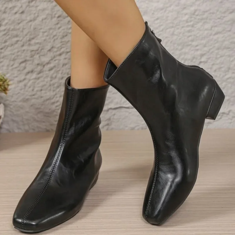 

2025 winter fashionable pointed-toe modern leather women's short boots women's square heel with zipper at the back size 35 - 41