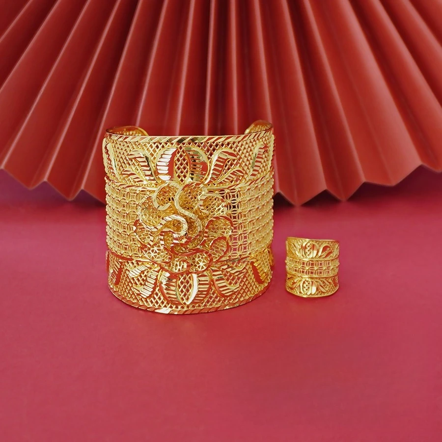 9999 gold Middle East high-end design ladies' open-weave cuff bracelet and ring, luxurious bridal jewelry accessory from Dubai
