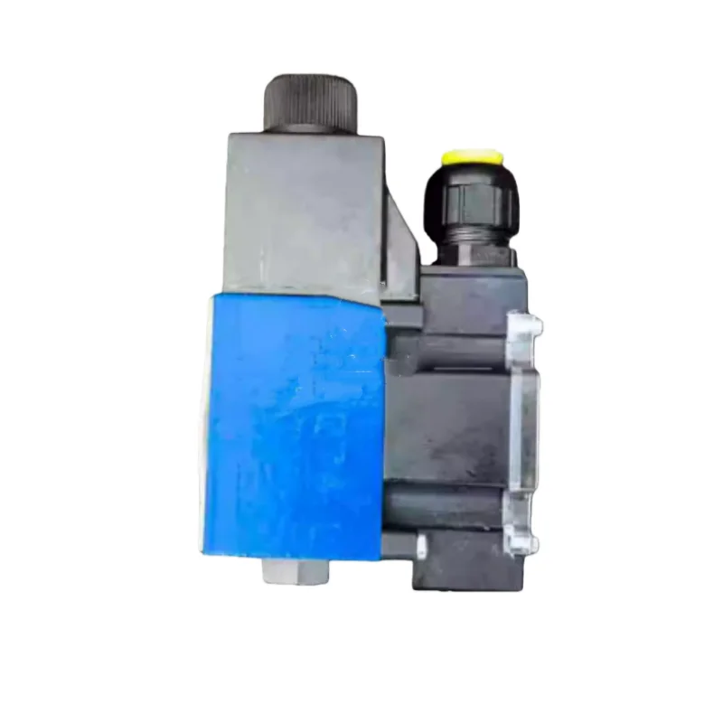 

Brand new, factory-sealed Electromagnetic directional control valve R900561288 4WE6J6X/EG24N9K4 R900561278 4WE6E62/EG24N9K4