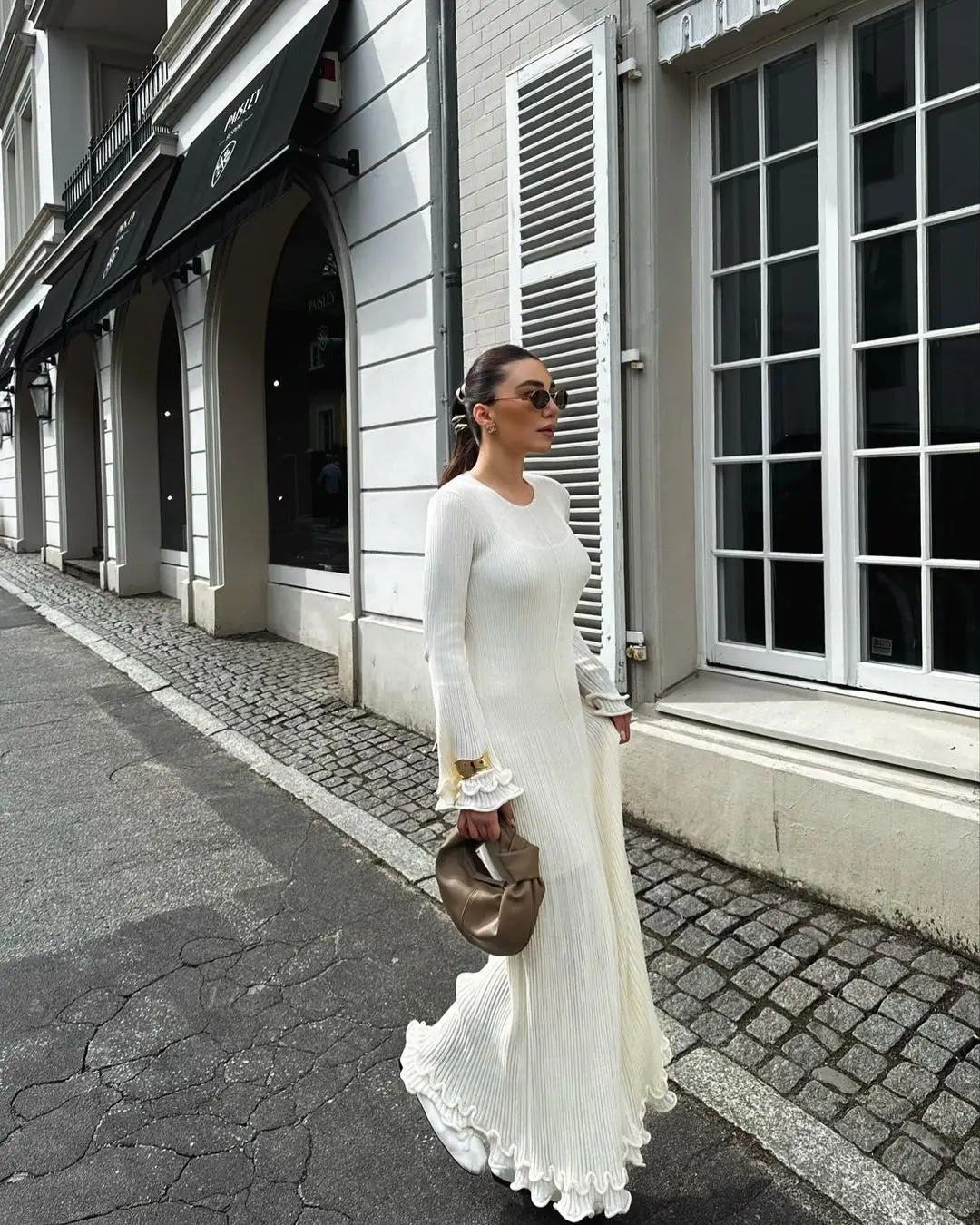 Elegante Vestido largo de punto con manga acampanada para mujer, en la espalda vestidos ajustados con cordones, ropa informal para fiesta en la calle y Club, moda con dobladillo de encaje