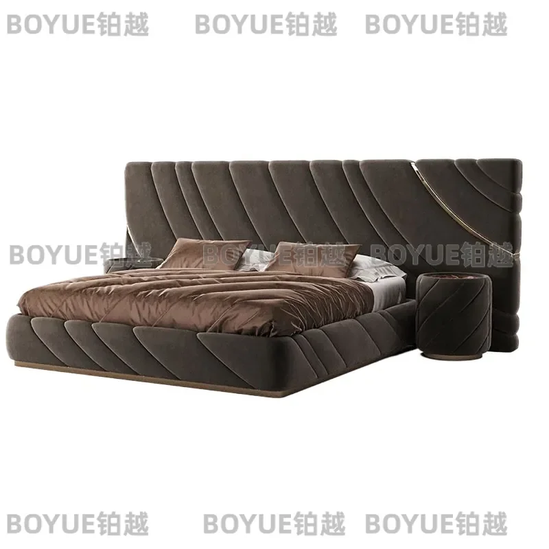 Italian Light Luxury Fabric Bed Modern Simple Upholstered Platform Frame Elegant Bedroom Furniture Soft Headboard