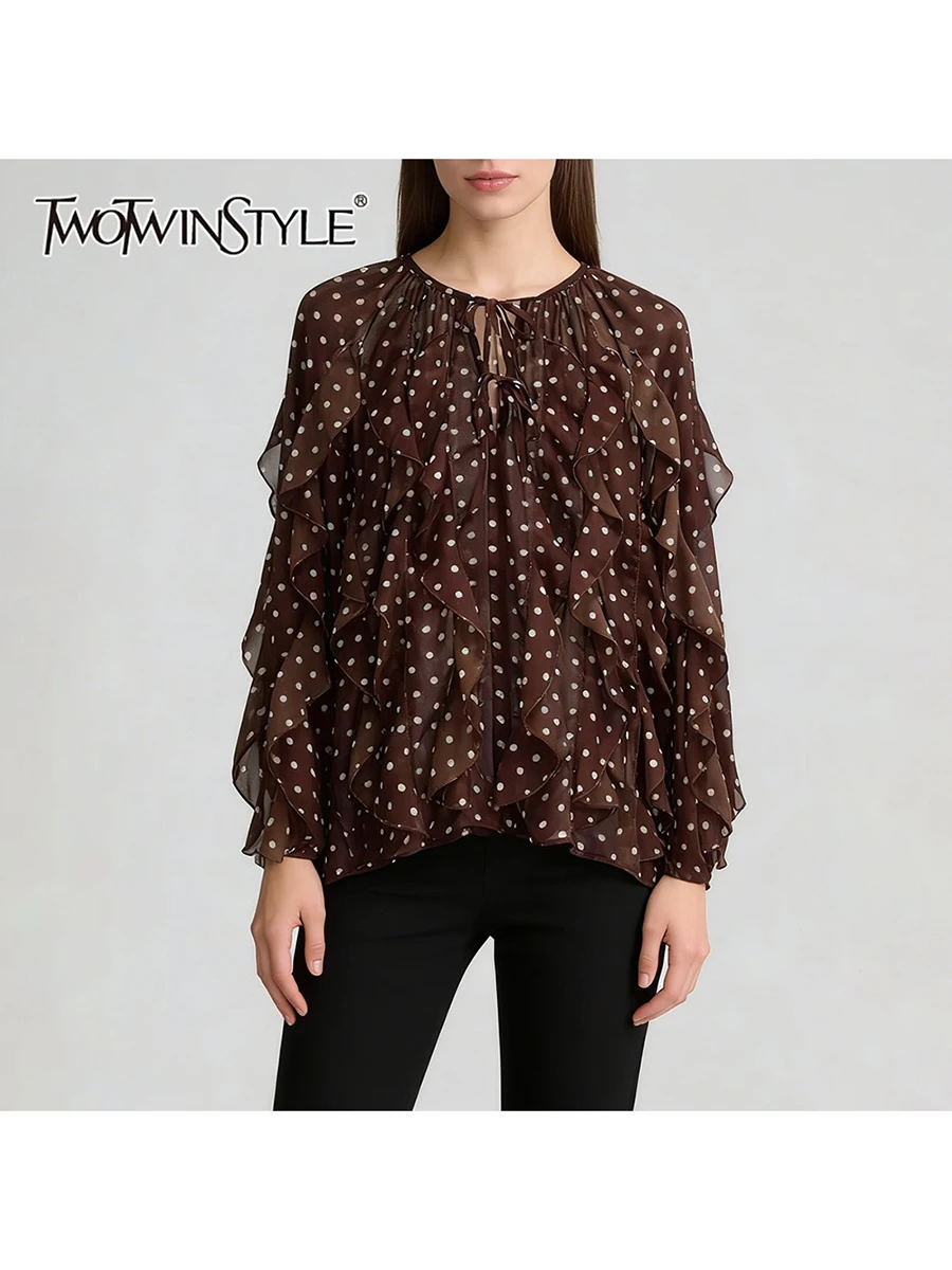 

TWOTWINSTYLE хит цвета, прозрачные повседневные блузки с волнистыми точками для женщин, женская блузка с круглым вырезом и длинными рукавами в стиле пэчворк, с оборками