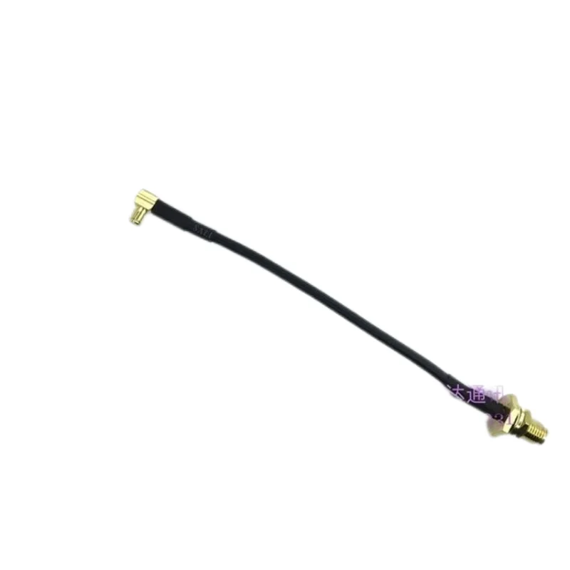 

Подходит для автомобильной платформы Motorola XiR M8268 M8668i DM4601 XPR4550 XPR5550, питатель линии подключения GPS