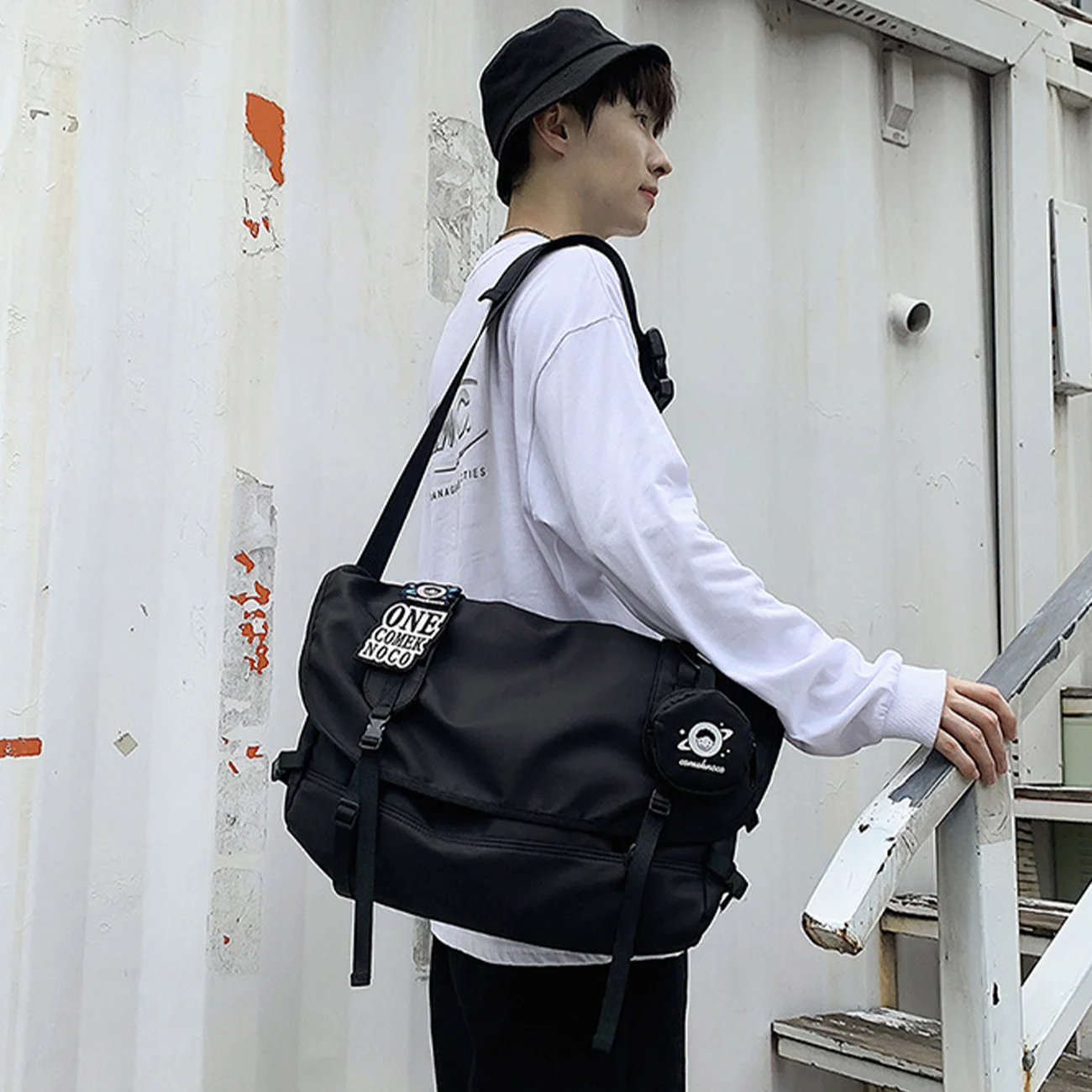 Multifunction Large Ribbons Shoulder Bag Travel Messenger Bag Hip Hop College School Bags Streetwear Men Women