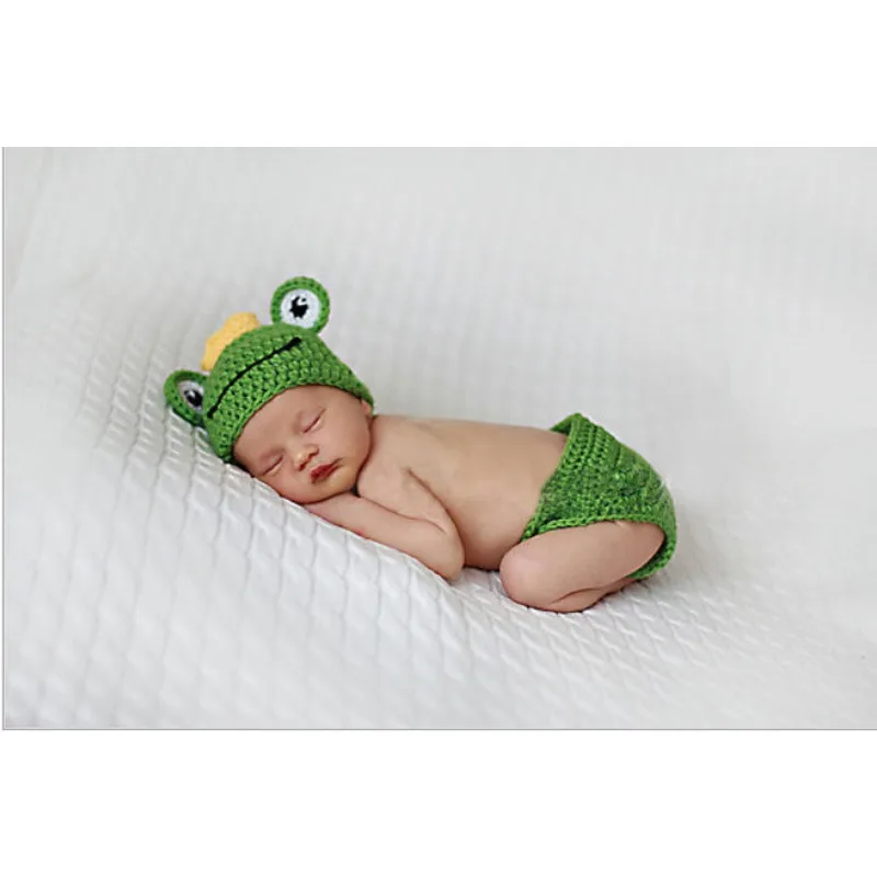 Frog Two-piece Handmade Knitted Yarn Hundred Day Baby Photography Suit Newborn Baby Photography Props Newborn Photography Outfit