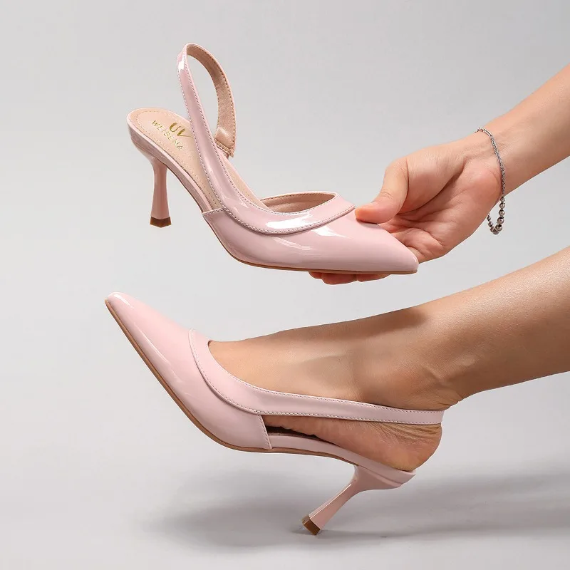 

Модные женские босоножки на высоком каблуке из лакированной кожи с острым носком, пикантные босоножки на каблуке с открытым ремешком сзади, элегантные вечерние женские сандалии