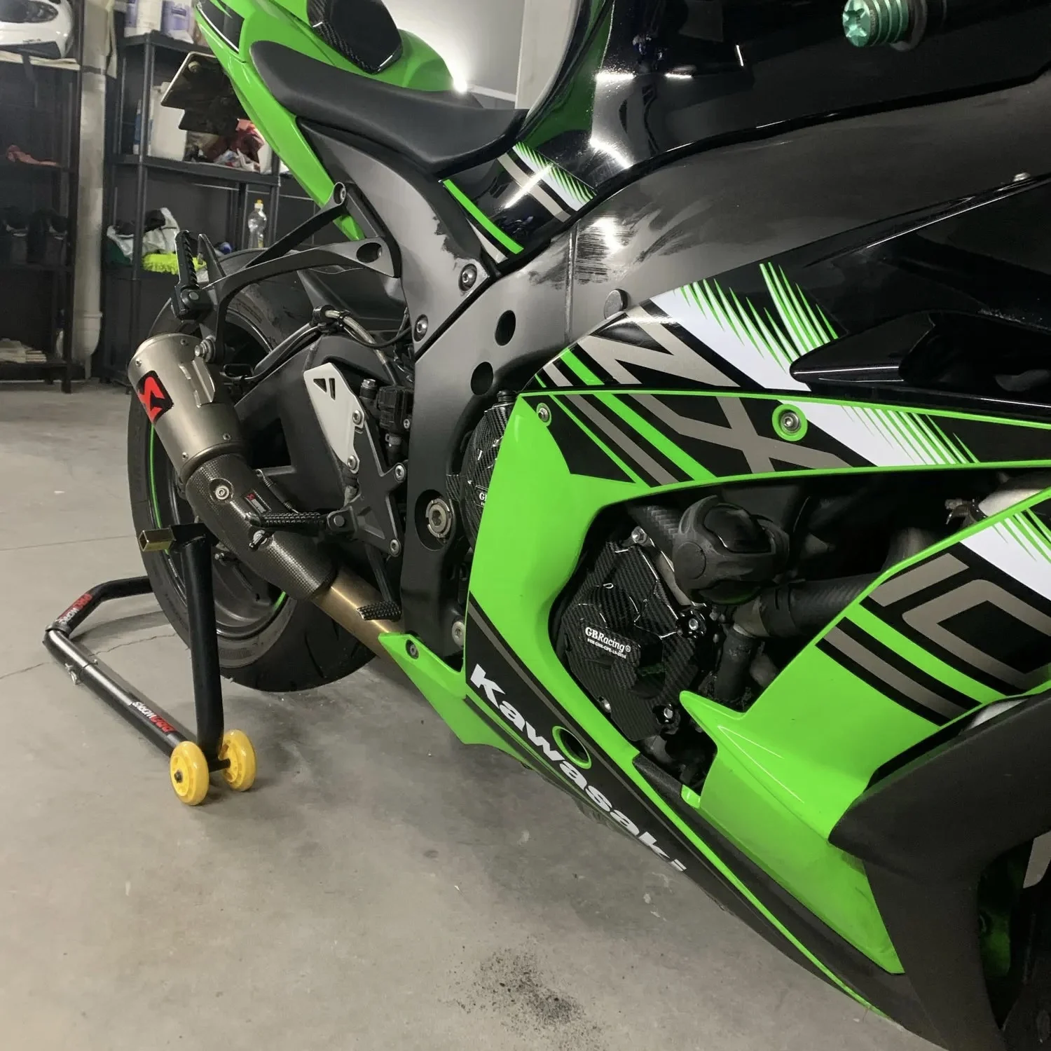 ฝาครอบเครื่องยนต์รถจักรยานยนต์ป้องกันกรณี GB Racing สําหรับ KAWASAKI ZX-10R 2011-2016 2017 2018 2019 2020 2021 2022 2023 2024 2025