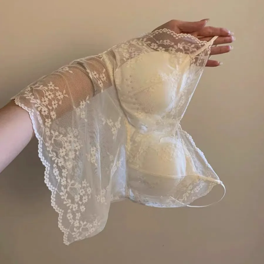 Summer Lace V-neck Mesh Hollowed Out with Chest Pad, Suspender, Female Slim Ins Atmosphere Backing Top, Pure Desire Vest