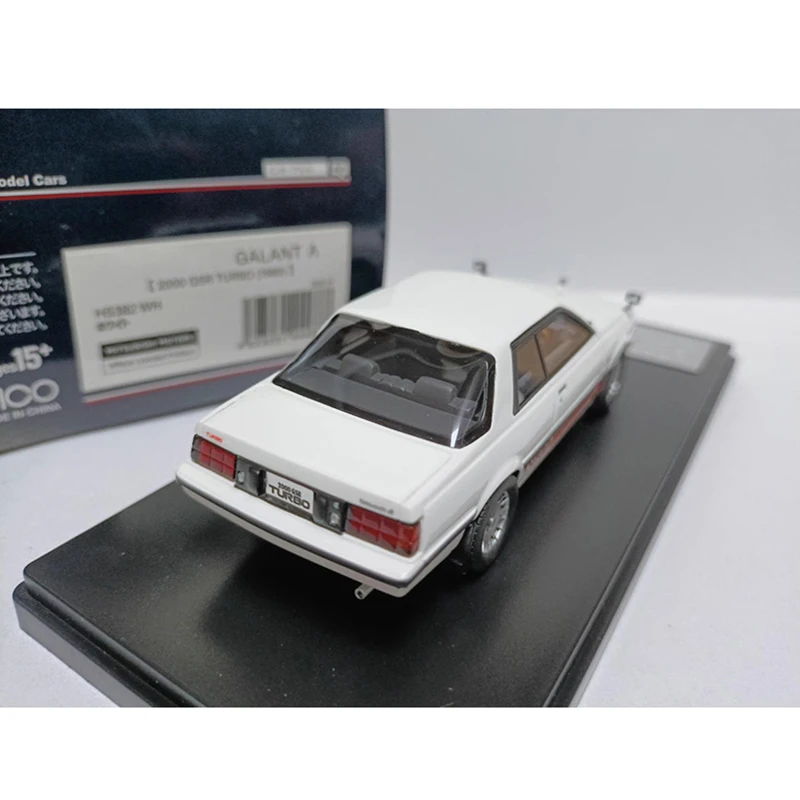 مرحبا قصة 1/43 مقياس جالانت 2000 GSR توربو 1980 الأبيض الراتنج نموذج سيارة الكلاسيكية الكبار هدية تذكارية عرض ثابت #3
