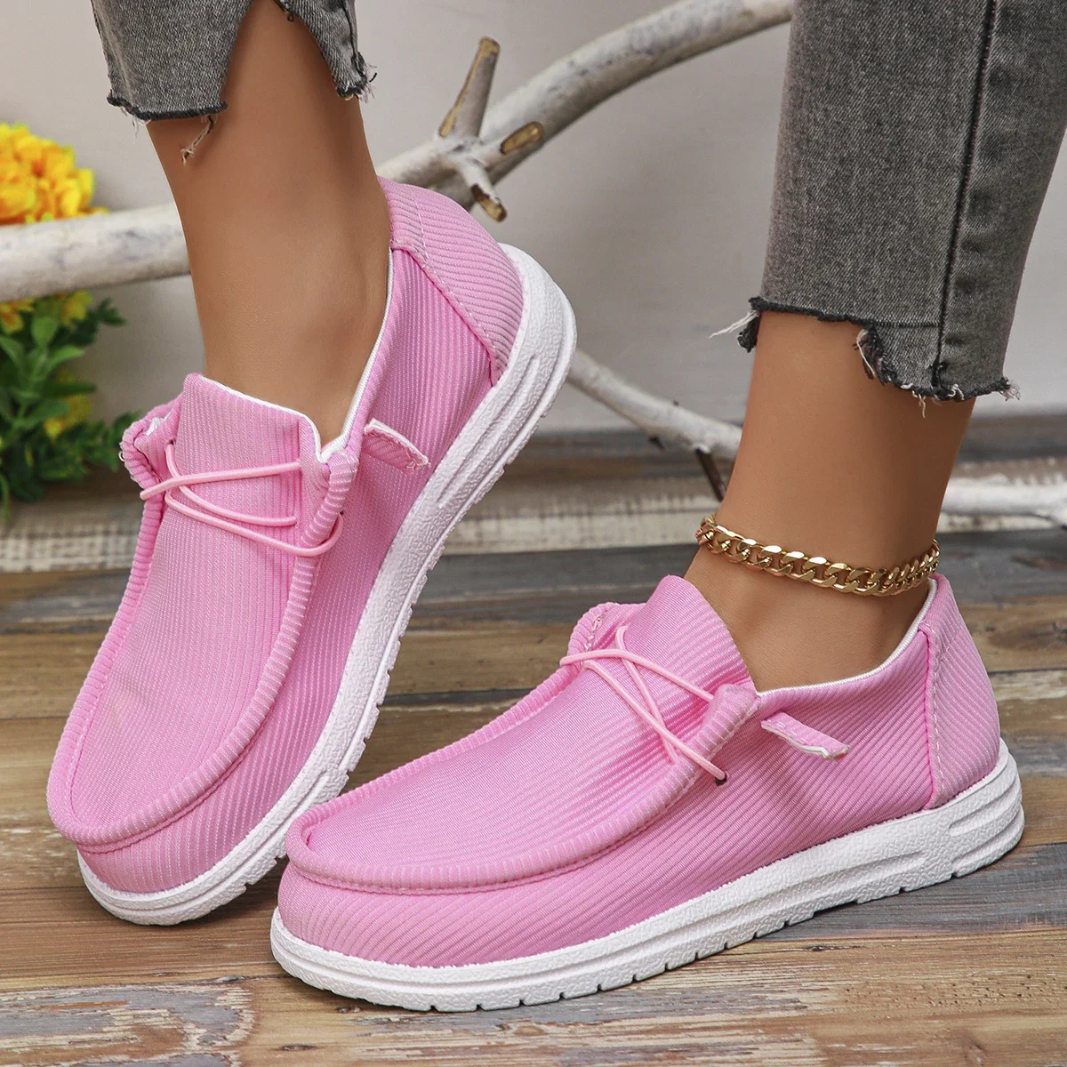 Women Sneakers 2024 Summer Casual Sneakers Women Breathable Cloth Loafers Platform Shoes Woman Designer Shoes Zapatos De Mujer