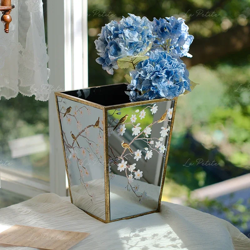 Flowers and Birds Books and Newspapers Pictorial Sundries Trash Can Household Waste Basket Flower Device