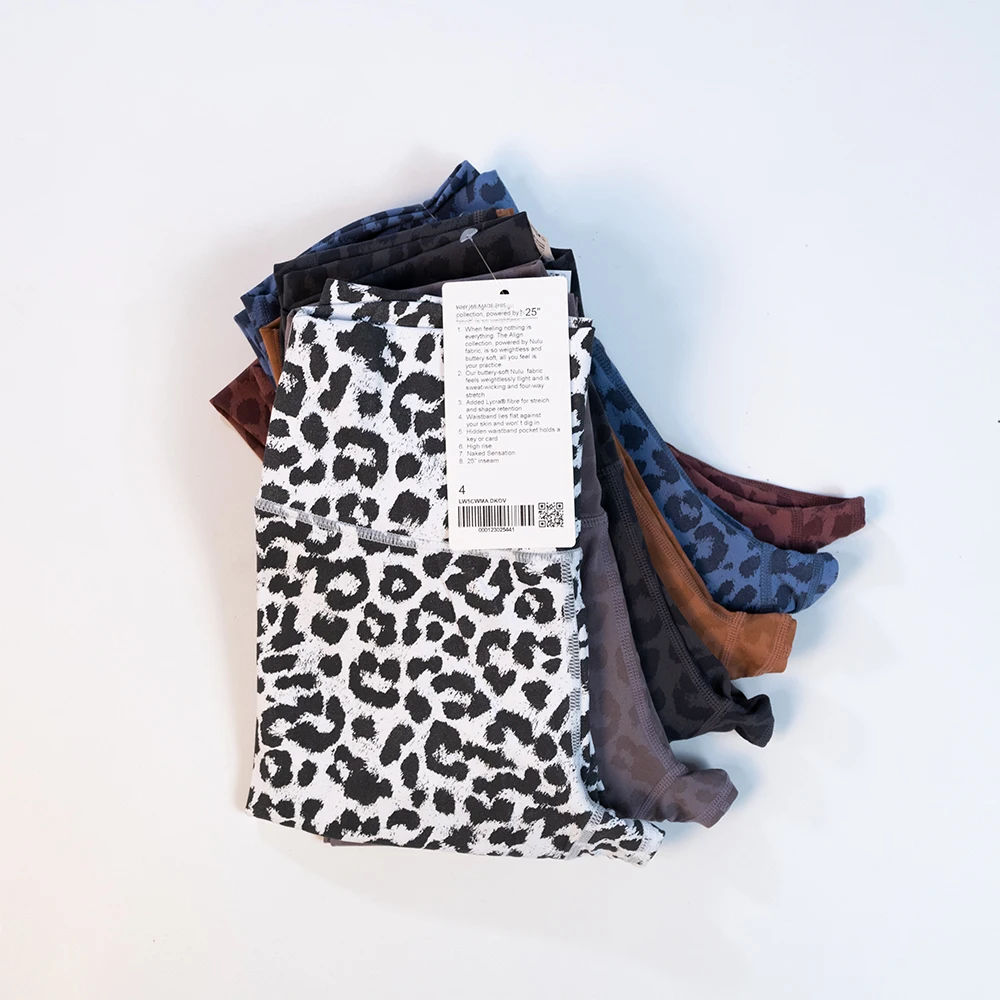 Damen-Yoga-Hose in Übergröße mit Leopardenmuster, schnelltrocknend und atmungsaktiv, geeignet zum Laufen, für Yoga und für den täglichen Sport. – Detail 6
