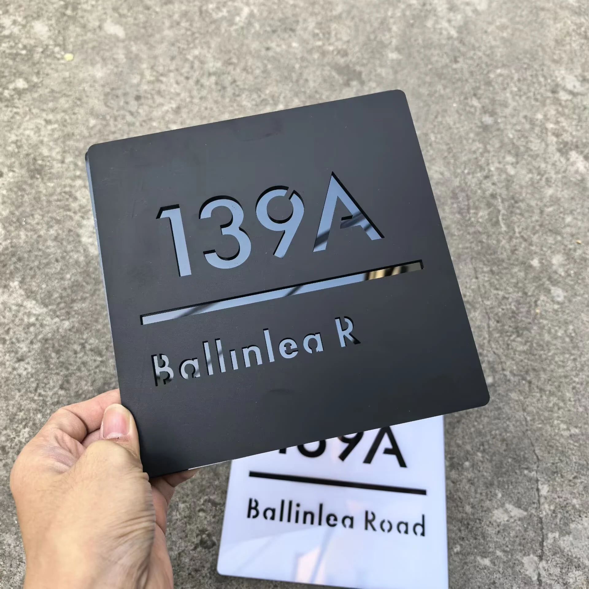 

Персонализированные акриловые современные номера дома, вывеска с адресом двери, уличные пользовательские 3D буквы, номерные таблички, уличное имя, домашний декор, тарелка