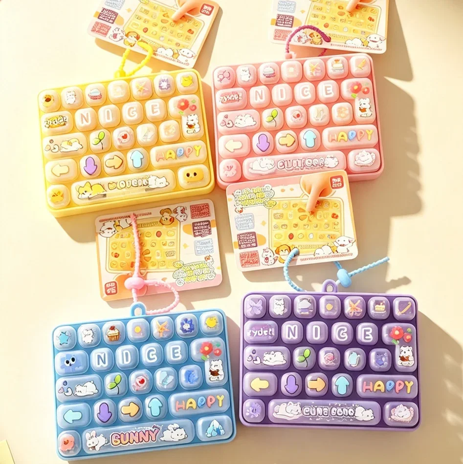 Cartoon Cute Pet 26 Key Mini Keyboard Fidget Toy Stress Relief Keychain Bag Hanging Ornament Educational Sensory Toy