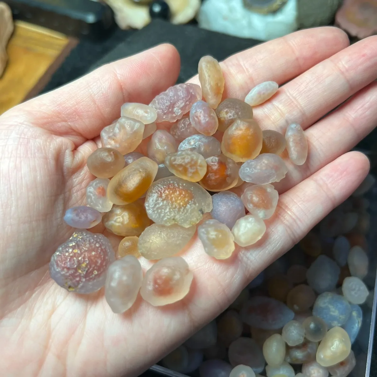 Vibrant Color Pocket Stone Alashan Agate, 5pcs Glass Vial Display, 10-15mm Unpolished, Vase Filler-Candy Agate